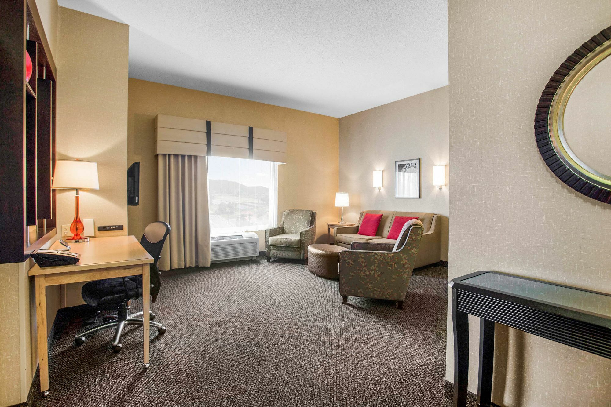 Springhill Suites By Marriott Роанок Экстерьер фото